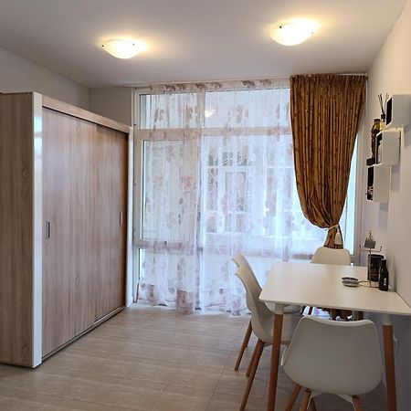 Sun City Apartments Sunny Beach Esterno foto