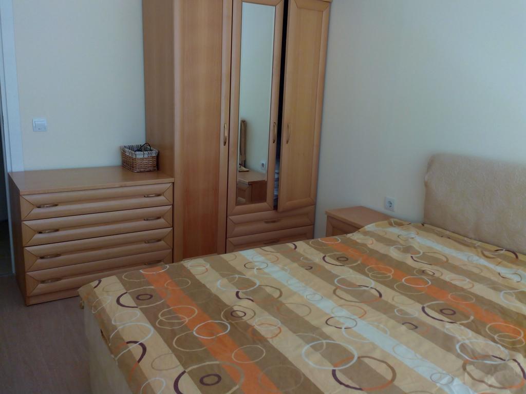 Sun City Apartments Sunny Beach Esterno foto