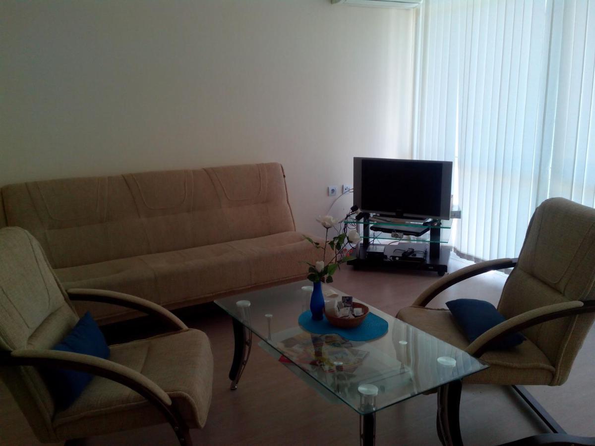 Sun City Apartments Sunny Beach Esterno foto